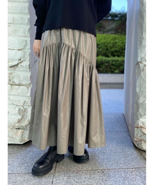 GALLEST（ギャレスト）の「ワックスティアードスカート（スカート・レディース・カーキ/ブラック/パープル・36/38/40）」の2枚目の写真