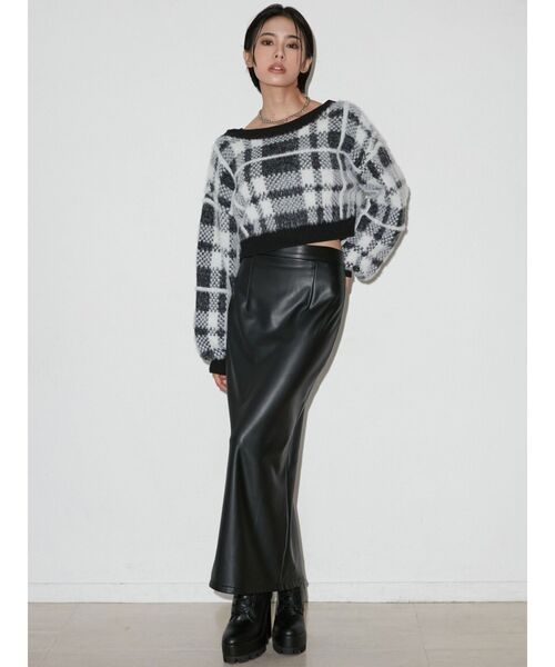 GYDA（ジェイダ）の「【セットアップ着用可】2WAYシャギーCHECK PATTERN ニット トップス（ニット/セーター・レディース・ブラック/アイボリー・FREE）」の4枚目の写真