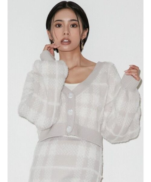 GYDA（ジェイダ）の「【セットアップ着用可】2WAYシャギーCHECK PATTERN ニット トップス（ニット/セーター・レディース・ブラック/アイボリー・FREE）」の5枚目の写真