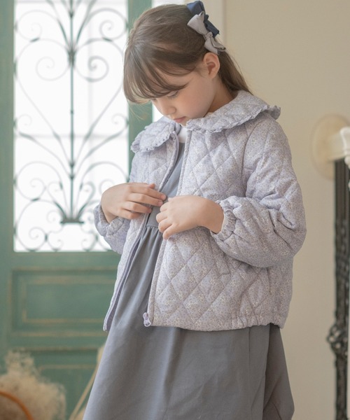 Catherine Cottage（キャサリンコテージ）の「小花柄キルトジャケット（その他アウター・キッズ・ベージュ/ライラック・160/110/120/140/130/150）」の11枚目の写真