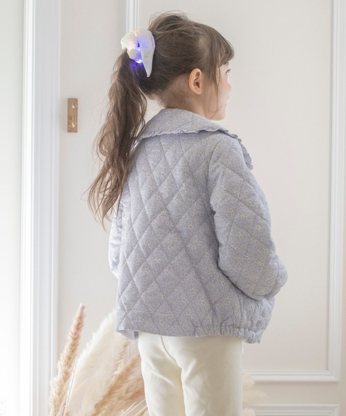 Catherine Cottage（キャサリンコテージ）の「小花柄キルトジャケット（その他アウター・キッズ・ベージュ/ライラック・160/110/120/140/130/150）」の8枚目の写真