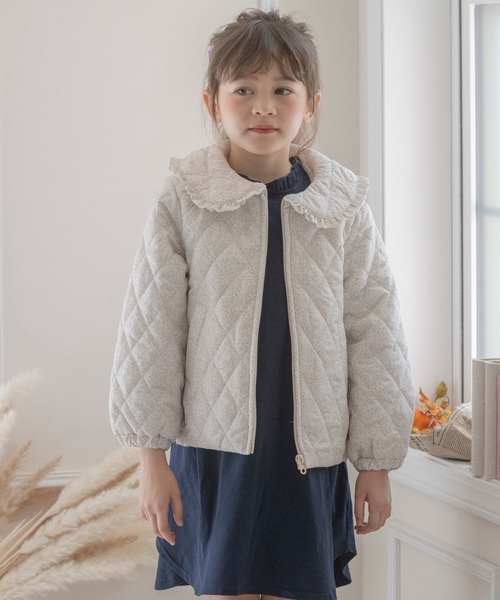 Catherine Cottage（キャサリンコテージ）の「小花柄キルトジャケット（その他アウター・キッズ・ベージュ/ライラック・160/110/120/140/130/150）」の4枚目の写真