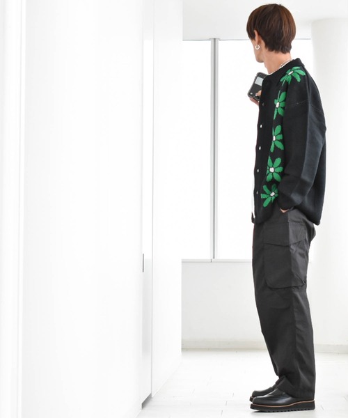 Anytime Songs（エニータイムソングス）の「フラワージャガード柄 襟付きカーディガン（カーディガン/ボレロ・メンズ・グリーン/ブラウン/ブラック・MEDIUM/LARGE/X-LARGE）」の5枚目の写真