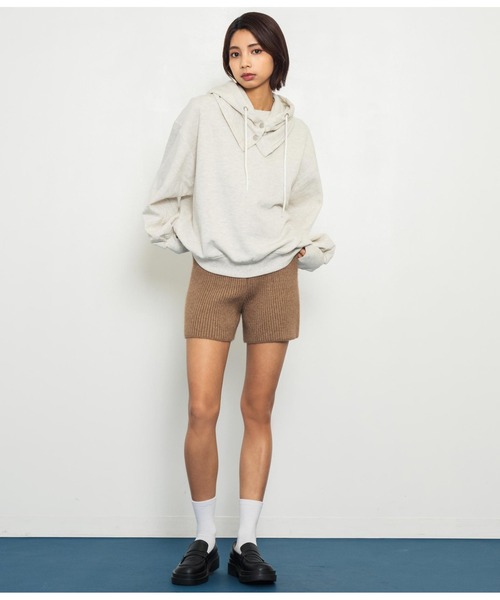 ANAP(アナップ)の「バラクラバ付き裏起毛スウェットトレーナー(パーカー・レディース・ブラック/ネイビー/ライトグレー・FREE)」の7枚目の写真