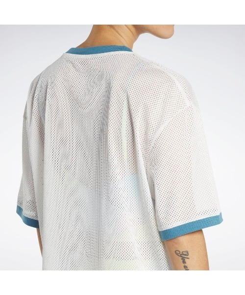 Reebok(リーボック)の「ユニティートップス / UNITY TOP(Tシャツ/カットソー・メンズ・ホワイト/ライラック・LARGE/MEDIUM/SMALL/XX-LARGE/X-LARGE)」の4枚目の写真
