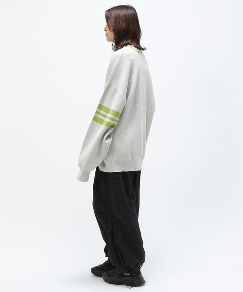 Anui（アニュイ）の「【UNISEX/選べる着丈】カレッジジャガードニットプルオーバー（ニット/セーター・レディース・ネイビー/オートミール・MEDIUM/SMALL）」の20枚目の写真