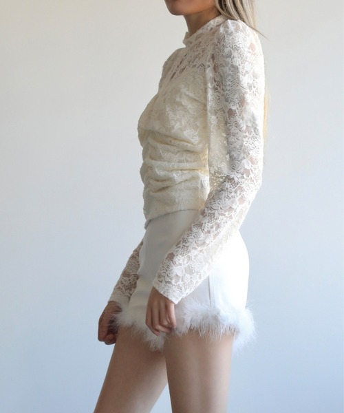 Jasmine Grandiflorum（ジャスミングランディフローラム）の「【Jasmine】ファー付きハイウエストショートパンツ（その他パンツ・レディース・ホワイト/ブラック・MEDIUM/SMALL）」の10枚目の写真