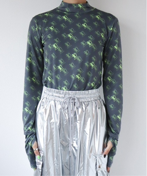 led.tokyo（レッドトウキョウ）の「【led.tokyo】HIGH NECK ORIGINAL PRINT TOPS（その他トップス・レディース・ブラック/グレー/レッド・FREE）」の12枚目の写真