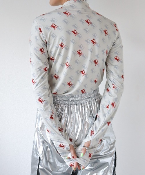 led.tokyo（レッドトウキョウ）の「【led.tokyo】HIGH NECK ORIGINAL PRINT TOPS（その他トップス・レディース・ブラック/グレー/レッド・FREE）」の15枚目の写真