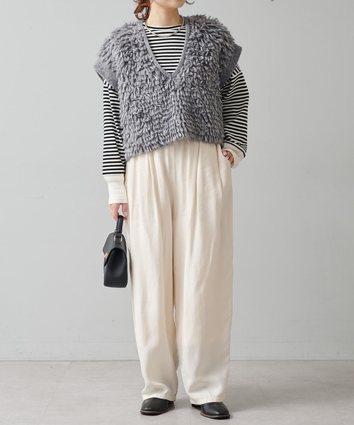 PUAL CE CIN（ピュアルセシン）の「パウダーサテンイージーパンツ（その他パンツ・レディース・ベージュ/ブラック/アイボリー・FREE）」の9枚目の写真