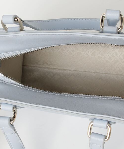 TOMMY HILFIGER（トミーヒルフィガー）の「【Oggi掲載】【FUDGE掲載】モノタイプミニトートバッグ（ショルダーバッグ・レディース・ホワイト/ベージュ/ネイビー/ライトブルー・FREE）」の20枚目の写真