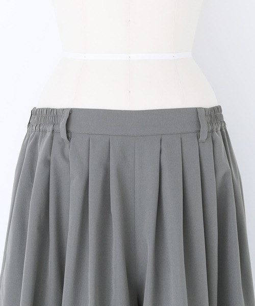 kOhAKU（コハク）の「『ボリュームワイドパンツ』（その他パンツ・レディース・グレー/ブラック・FREE）」の9枚目の写真