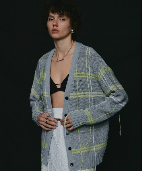 led.tokyo（レッドトウキョウ）の「【led.tokyo】オーバーチェックカーディガン（カーディガン/ボレロ・レディース・グレー/グリーン・FREE）」の2枚目の写真