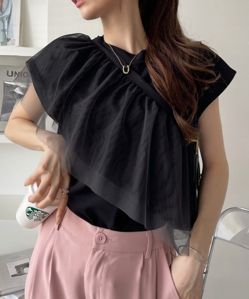 Eclat one(エクラワン)の「マルチウェイ グラデーション チュールフリル付き フレンチスリーブカットソー(Tシャツ/カットソー・レディース・ブラック/アイボリー/ライトグレー/チャコールグレー・FREE)」の8枚目の写真