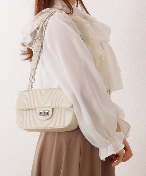Lace Ladies(レースレディース)の「ウエーブ ステッチ キルティング チェーン ショルダー バッグ(ショルダーバッグ・レディース・ブルー/ブラック/ミント/ホワイト・FREE)」の16枚目の写真