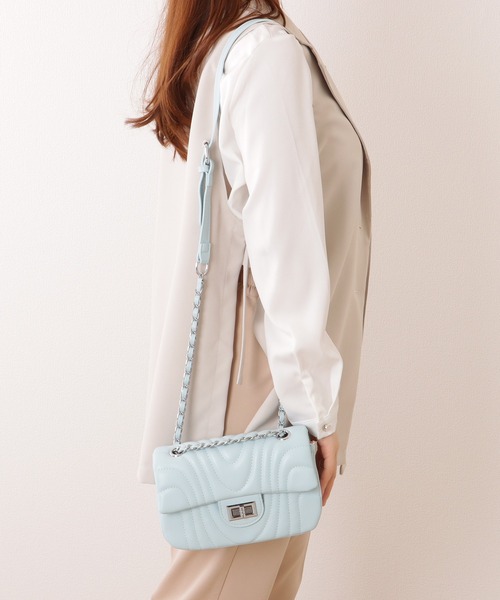 Lace Ladies(レースレディース)の「ウエーブ ステッチ キルティング チェーン ショルダー バッグ(ショルダーバッグ・レディース・ブルー/ブラック/ミント/ホワイト・FREE)」の8枚目の写真