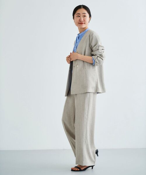 le.coeur blanc（ルクールブラン）の「リネンライクストライプノーカラージャケット（ノーカラージャケット・レディース・ベージュ系その他3/ブルー系その他4・38）」の11枚目の写真