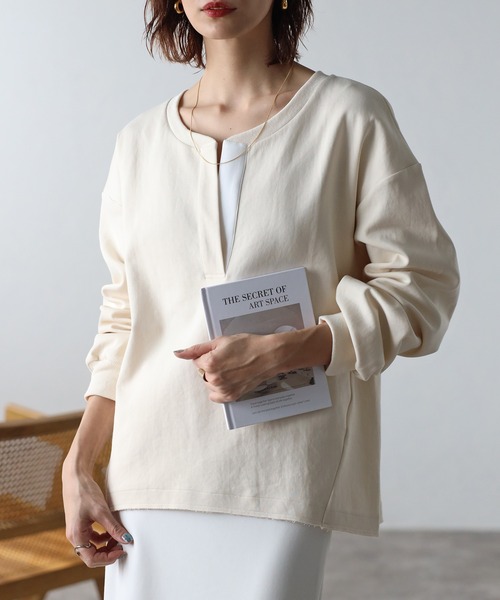 Bonjour Sagan（ボンジュールサガン）の「配色キーネックコクーンロンT（Tシャツ/カットソー・レディース・ネイビー/ライトグレー/アイボリー・FREE）」の2枚目の写真