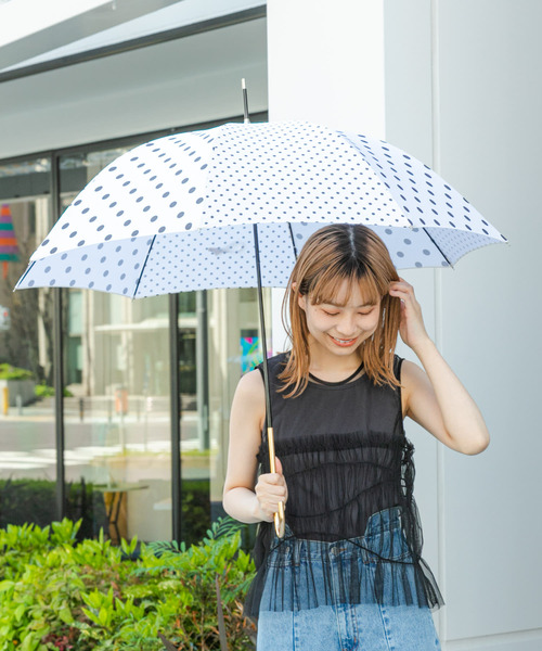 SMELLY(スメリー)の「【晴雨兼用】because ドット長傘(長傘・レディース・アイボリー/ブラック・FREE)」の4枚目の写真