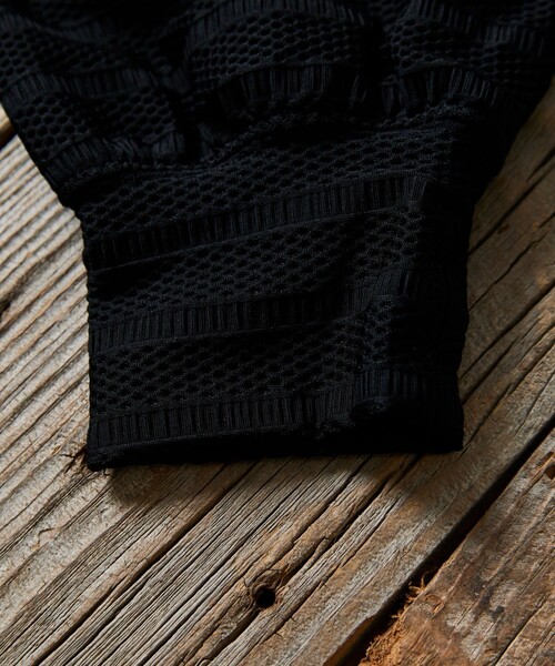 Jonas Claesson（ジョナスクレアッソン）の「JONAS CLAESSON/ジョナスクレアッソン ラッシュパーカー/フルジップパーカー/ラッシュガード/水陸両用（ラッシュガード・メンズ・ブラック・MEDIUM/LARGE）」の10枚目の写真