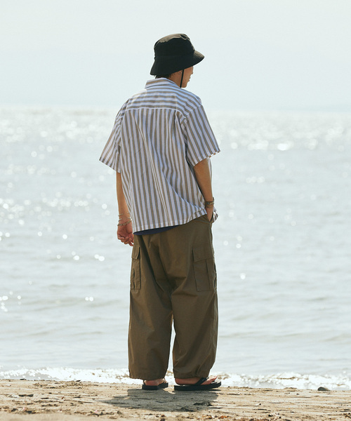 JOURNAL STANDARD relume（ジャーナルスタンダード　レリューム）の「Singla textiles マルチストライプ半袖シャツ By India（シャツ/ブラウス・メンズ・ブラウン系その他/ベージュ/ブルー系その他・MEDIUM/LARGE）」の22枚目の写真