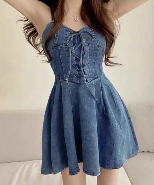 SPIGA（スピーガ）の「レースアップデニムワンピース（ワンピース・レディース・ブラック/ブルー・FREE）」の4枚目の写真