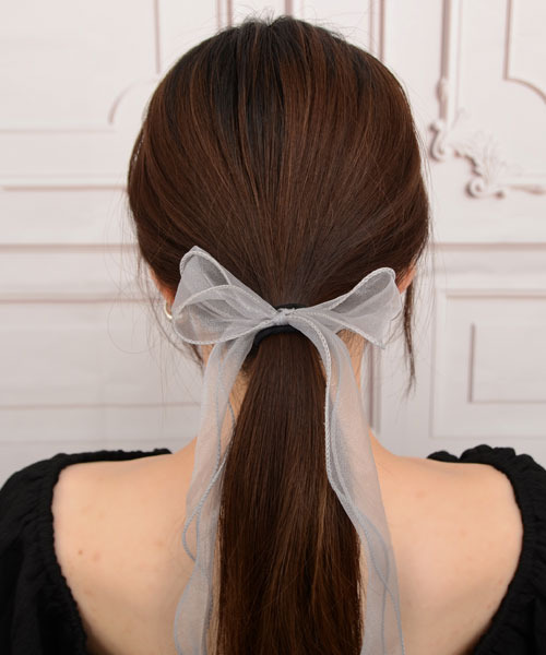 Mayree（メイリー）の「【float】光沢シフォン ロングリボン ヘアゴム【10色展開】（ヘアゴム・レディース・ホワイト/ブラック/グレー/ベージュ/グリーン/パープル/ピンク/ミント/ラベンダー/ライトピンク・FREE）」の13枚目の写真