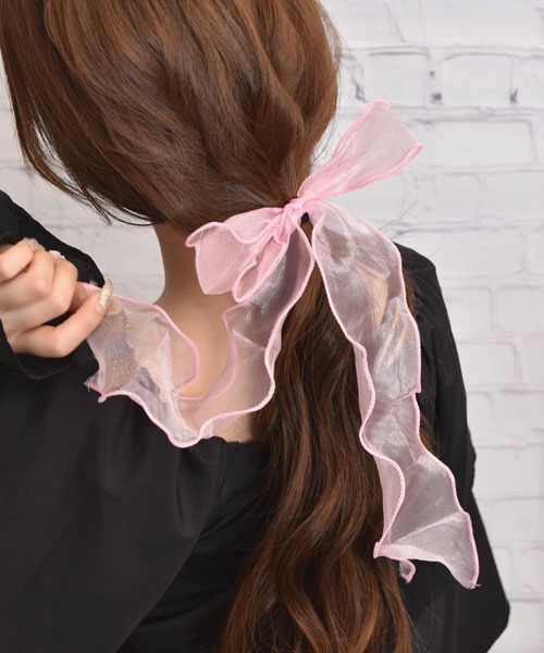 Mayree（メイリー）の「【float】光沢シフォン ロングリボン ヘアゴム【10色展開】（ヘアゴム・レディース・ホワイト/ブラック/グレー/ベージュ/グリーン/パープル/ピンク/ミント/ラベンダー/ライトピンク・FREE）」の20枚目の写真