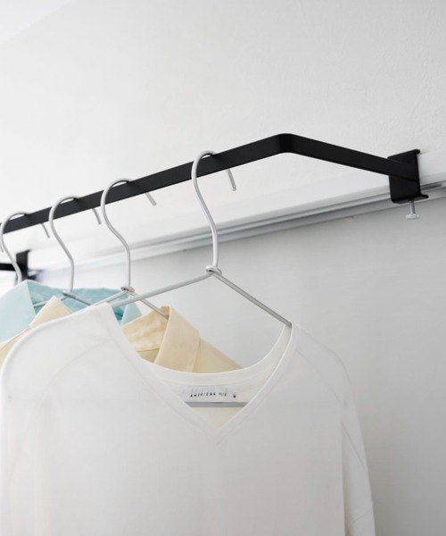 tower（タワー）の「tower（タワー）室内物干しハンガー 奥行ワイド（ランドリーグッズ・レディース・ブラック/ホワイト・ONE SIZE）」の13枚目の写真