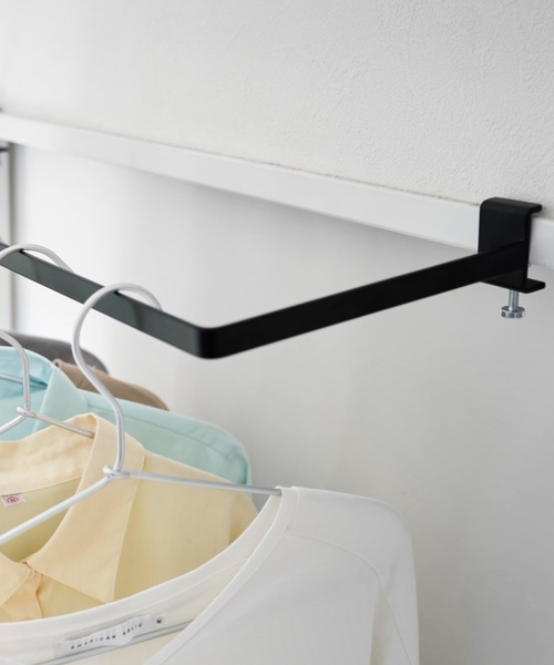 tower（タワー）の「tower（タワー）室内物干しハンガー 奥行ワイド（ランドリーグッズ・レディース・ブラック/ホワイト・ONE SIZE）」の14枚目の写真
