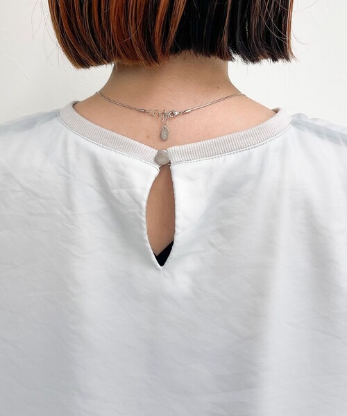 fredy emue(フレディエミュ)の「シアーレイヤードノースリーブブラウス(シャツ/ブラウス・レディース・オフホワイト/ブラック/ライトグレー・38)」の5枚目の写真