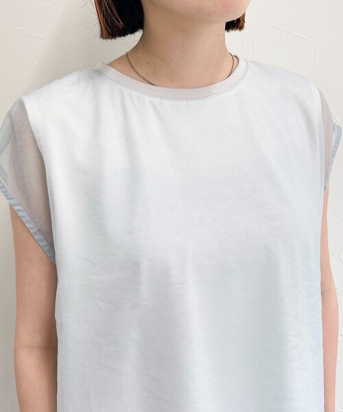 fredy emue(フレディエミュ)の「シアーレイヤードノースリーブブラウス(シャツ/ブラウス・レディース・オフホワイト/ブラック/ライトグレー・38)」の6枚目の写真