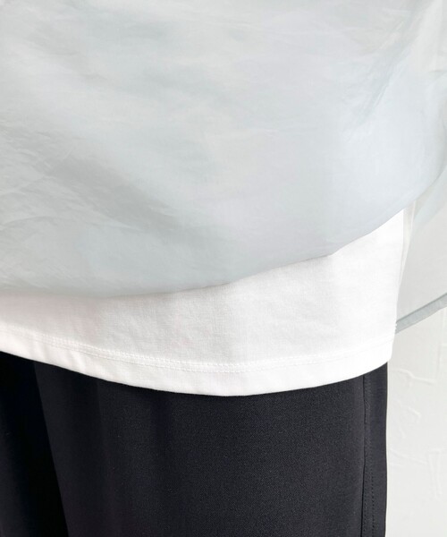 fredy emue(フレディエミュ)の「シアーレイヤードノースリーブブラウス(シャツ/ブラウス・レディース・オフホワイト/ブラック/ライトグレー・38)」の9枚目の写真
