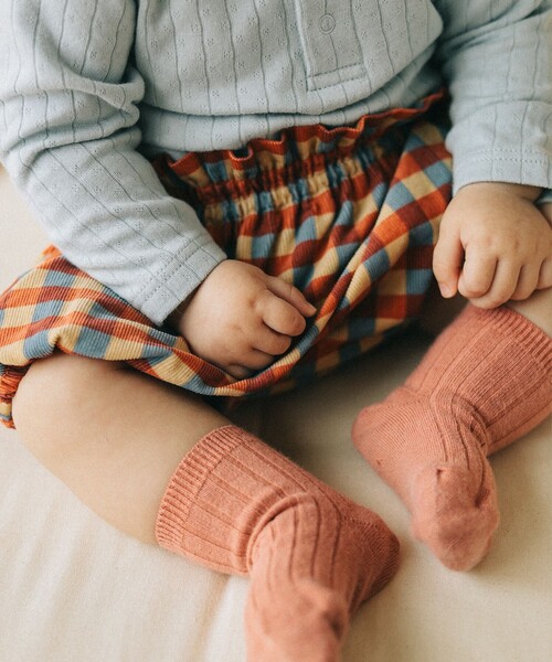 こども ビームス（コドモビームス）の「ベビー 総柄 細コール ブルマ 2024（70～90cm）（その他パンツ・キッズ・ホワイト系その他5/レッド・70/80/90t）」の5枚目の写真