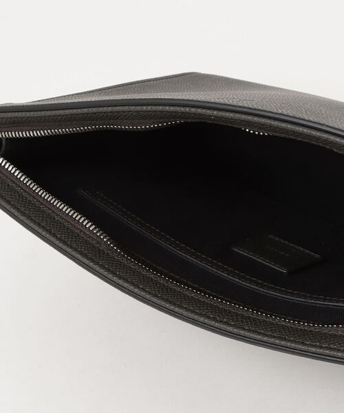 dunhill(ダンヒル)の「カドガン ジップポーチ / CADOGAN ZIPPED POUCH(ハンドバッグ・メンズ・アッシュグレー・ONE SIZE)」の9枚目の写真