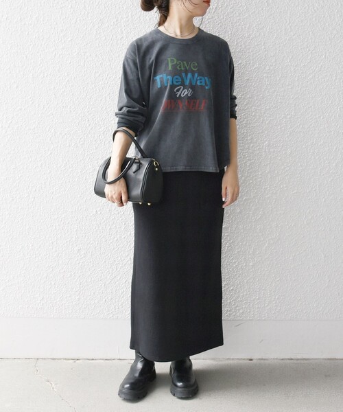 SHIPS any（シップス エニィ）の「【SHIPS any別注】THE KNiTS:〈洗濯機可能〉ラウンドヘム ロゴ ロングスリーブ TEE（Tシャツ/カットソー・レディース・チャコールグレー/グレー/ホワイト・ONE SIZE）」の18枚目の写真