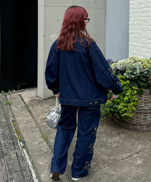 HELLO.SANFRANCISCO（ハローサンフランシスコ）の「【HELLO.SANFRANCISCO/ハローサンフランシスコ】フラワーカットアウトデニムパンツ（デニムパンツ・レディース・サックスブルー/ブルー・MEDIUM/SMALL/X-SMALL）」の6枚目の写真