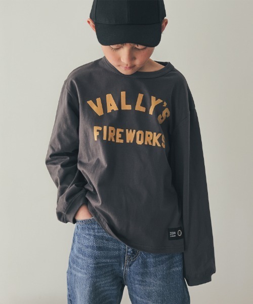 ZERO standerd(ゼロスタンダード)の「ZERO standard/ゼロスタンダード VALLY’SロングTシャツ(Tシャツ/カットソー・キッズ・チャコールグレー/サンドベージュ/ベージュ・100cm/110cm/120cm/130cm/140cm/150cm/160cm)」の1枚目の写真