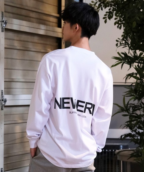 NEW ERA(ニューエラ)の「NEW ERA/ニューエラ ロンTee/コットンTee オーバーサイズ バックプリント 14324695/14324696/14324697(Tシャツ/カットソー・メンズ・ホワイト/ブラウン/ブラック・M/L/XL/2XL)」の6枚目の写真
