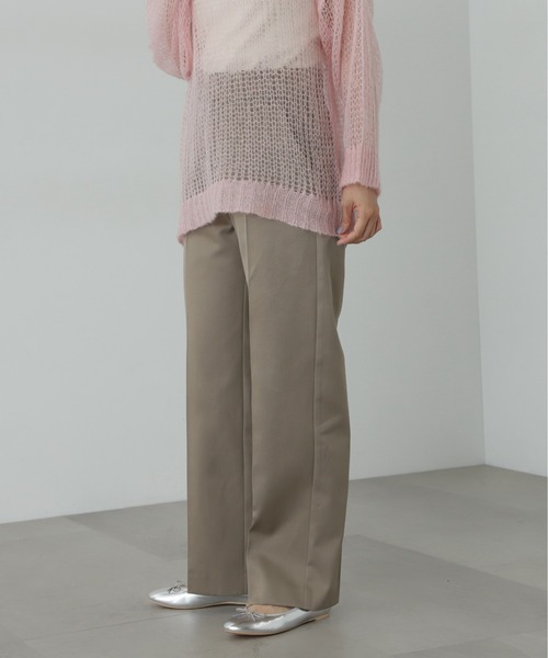 N.（N. Natural Beauty Basic）（エヌエヌナチュラルビューティーベーシック）の「◆センタープレスツイルストレートパンツ（その他パンツ・レディース・ブラック/ベージュ・SMALL/MEDIUM）」の4枚目の写真