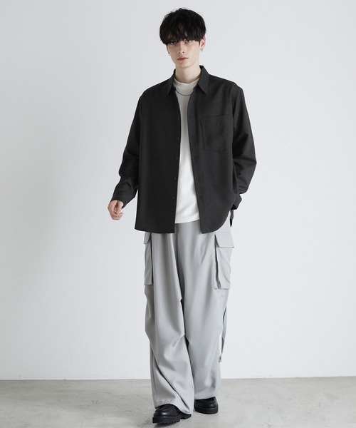 Anchor Smith（アンカー スミス）の「ドレープウールライクファブリック オーバーサイズシャツ（シャツ/ブラウス・メンズ・ダークブラウン/ライトグレー/ホワイト/グレイッシュブルー/ブラック/ダークグレー・L/M）」の18枚目の写真