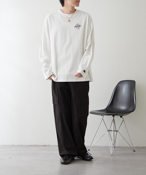 NUNIFE（ユニフィー）の「【UNISEX】ドーナッツメニューロンＴ（Tシャツ/カットソー・レディース・オートミール/スミクロ/オフホワイト・FREE）」の13枚目の写真