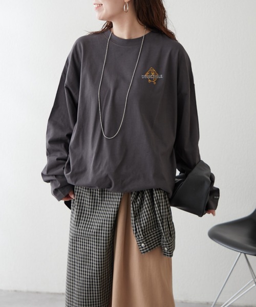 NUNIFE（ユニフィー）の「【UNISEX】ドーナッツメニューロンＴ（Tシャツ/カットソー・レディース・オートミール/スミクロ/オフホワイト・FREE）」の4枚目の写真