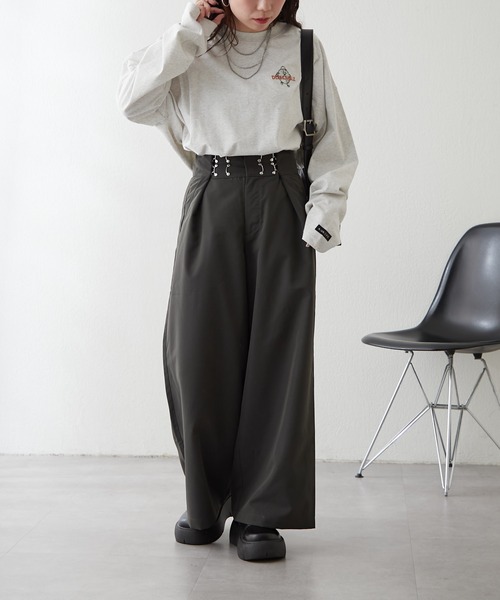 NUNIFE（ユニフィー）の「【UNISEX】ドーナッツメニューロンＴ（Tシャツ/カットソー・レディース・オートミール/スミクロ/オフホワイト・FREE）」の17枚目の写真