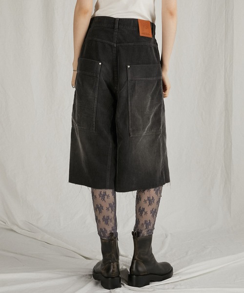 PRANK PROJECT(プランクプロジェクト)の「コーデュロイハーフパンツ/Corduroy Half Pants(その他パンツ・レディース・チャコールグレー/ベージュ・36/38)」の4枚目の写真