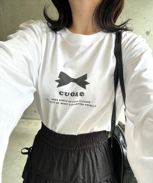 cuorequal(クオレコール)の「cuoreリボンロングTシャツ(Tシャツ/カットソー・レディース・ホワイト・MEDIUM)」の1枚目の写真
