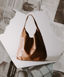 Luceat（ルーチェット）の「【Luceat/ルーチェット】ポーチ付きシンプルトートバッグ（トートバッグ）」