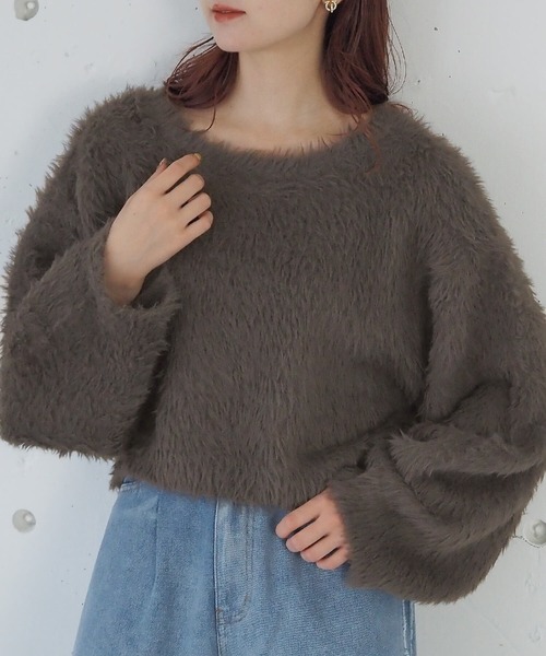 tiptop（ティップトップ）の「【丈が選べる2サイズ】起毛フェザーニットプルオーバー（ニット/セーター・レディース・ホワイト系その他/ブルー系その他/グリーン系その他2/グリーン系その他/ブルー/チャコールグレー/グレー系その他/アイボリー/ピンク・LONG/SHORT）」の4枚目の写真