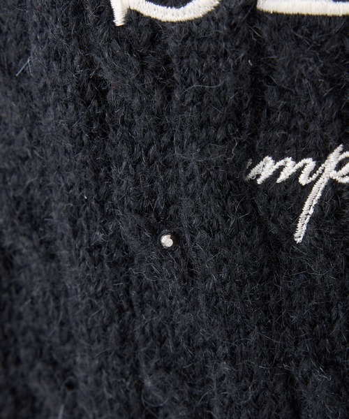 one after another NICE CLAUP（ワンアフターアナザーナイスクラップ）の「ロゴ刺繍ケーブルニット（ニット/セーター・レディース・レッド/ピンク/ブラック/オフホワイト・FREE）」の11枚目の写真