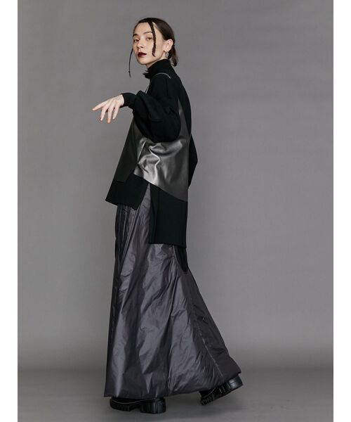 UN3D.（アンスリード）の「WAVE LINE PADDED SK / ウェーブラインパ